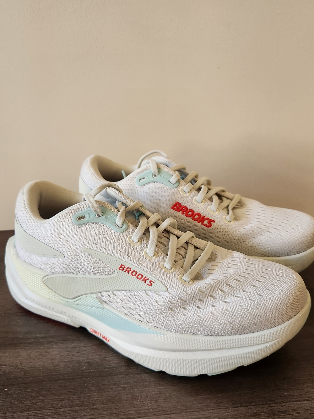 Brooks Ghost Max 3 Running Walking Shoes Womens Size 7